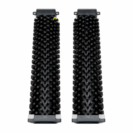 [72-092-1100] Scrubbing roller brush (N)